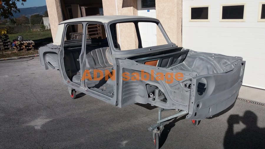 caisse r8